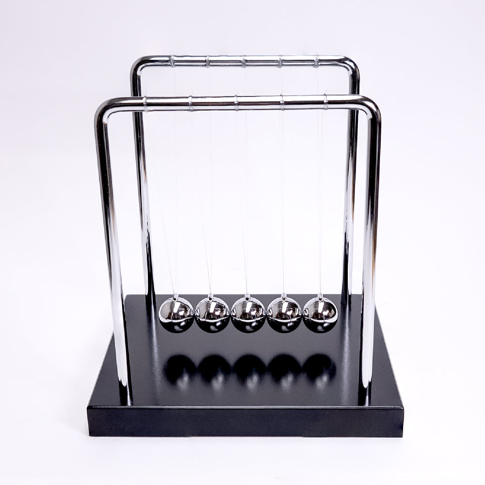 MI-09  NEWTON'S CRADLE